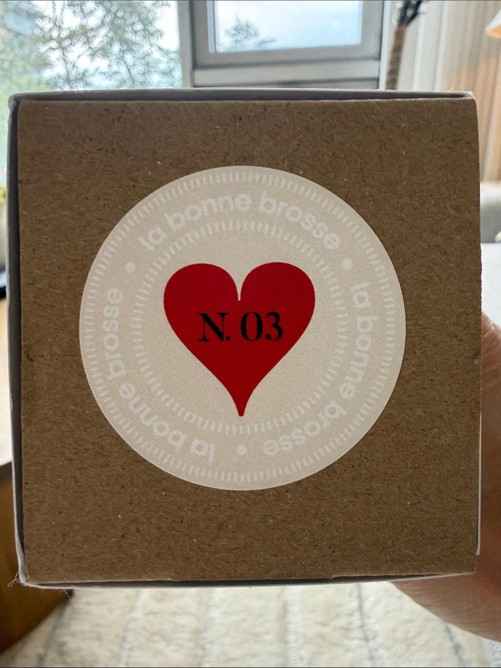 La Bonnie Brosse - limited edition Queen of Hearts, N.03 the gently scalp care